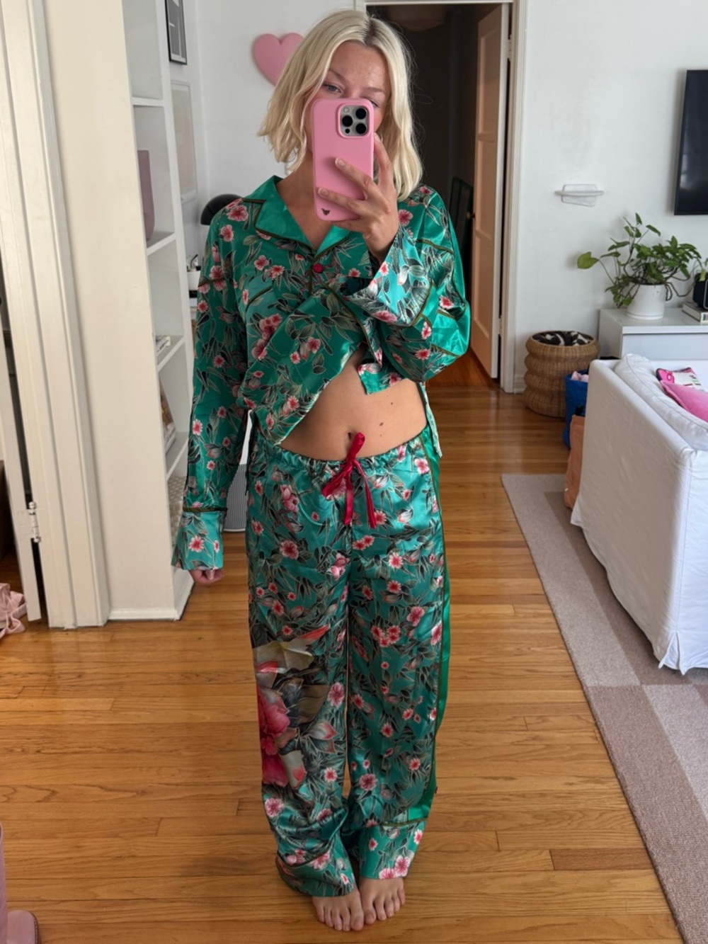 We are HAH x free people green satin silky pajama printed floral set - Picture 4 of 10